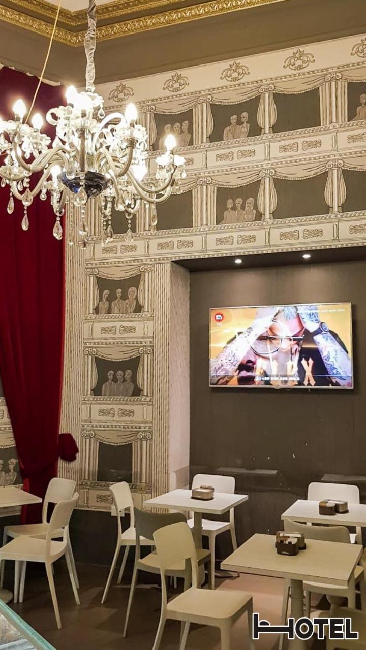Hotel Youri Il Magnifico Генуа Екстериор снимка