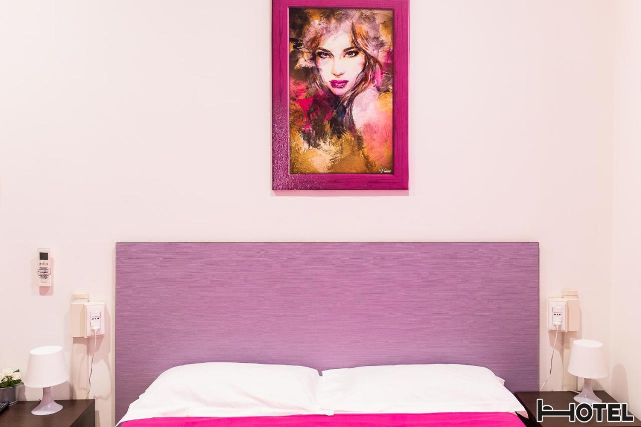 Hotel Youri Il Magnifico Генуа Екстериор снимка