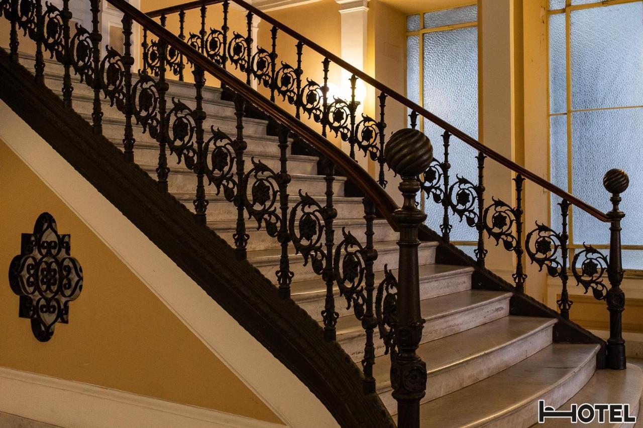 Hotel Youri Il Magnifico Генуа Екстериор снимка