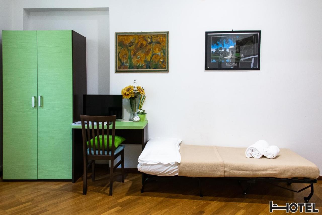 Hotel Youri Il Magnifico Генуа Екстериор снимка