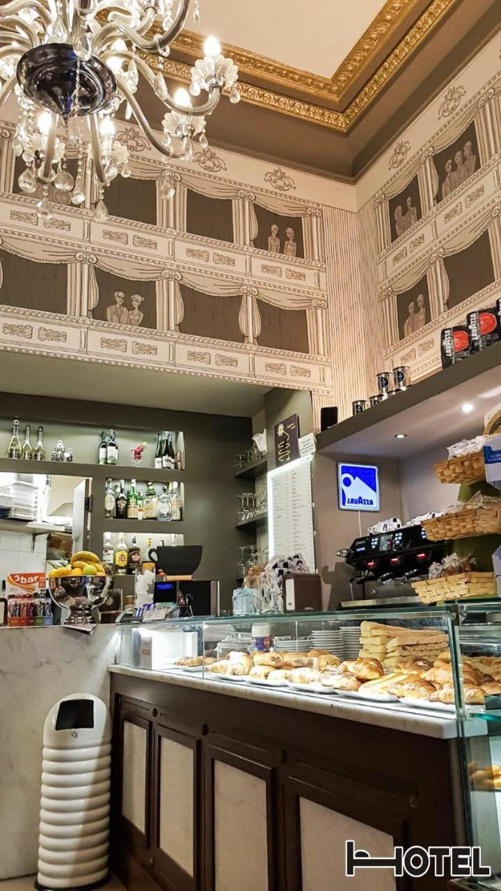 Hotel Youri Il Magnifico Генуа Екстериор снимка