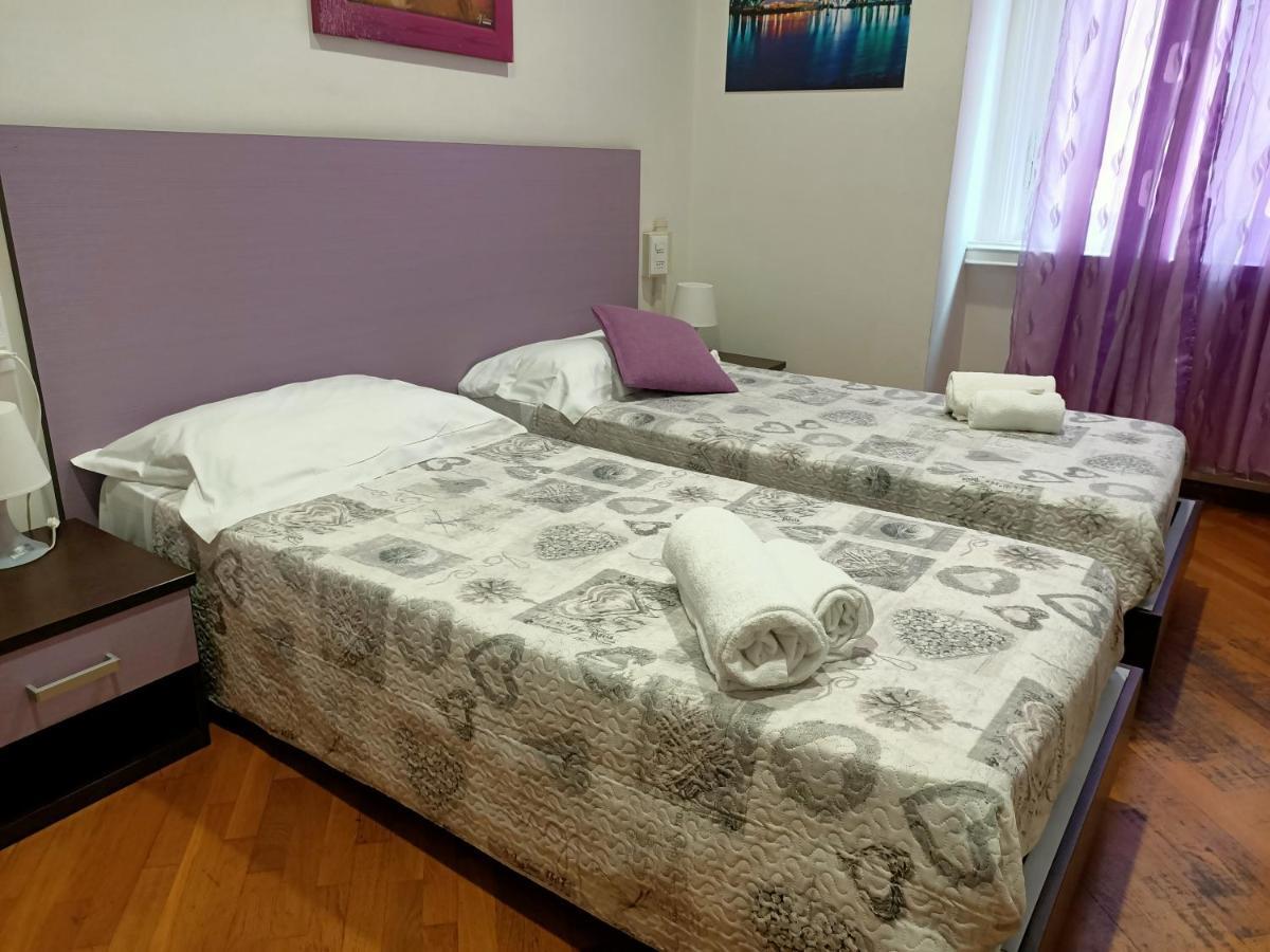 Hotel Youri Il Magnifico Генуа Екстериор снимка